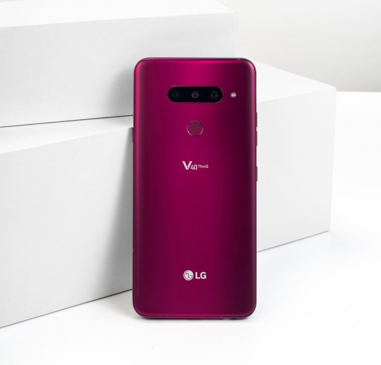 LG-V40-in-pictures-1-770x739.jpg